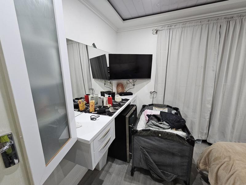 3 Bedroom Property for Sale in Newfields Western Cape